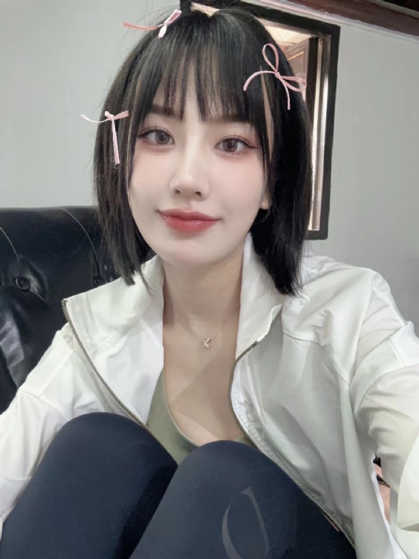 Alma的第一张照片--镇江相亲服务中心