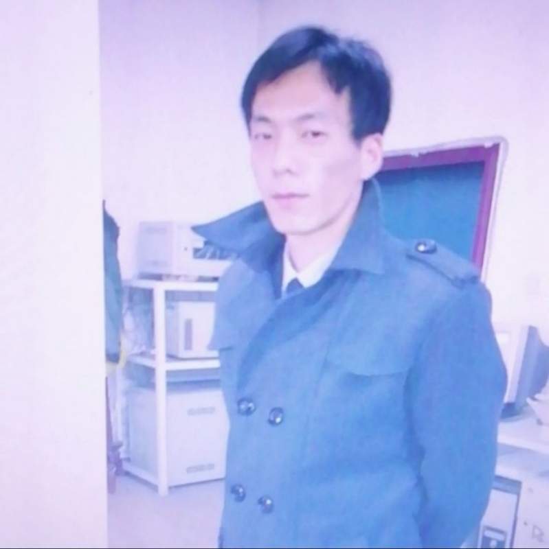 一生何求的第一张照片--镇江相亲服务中心