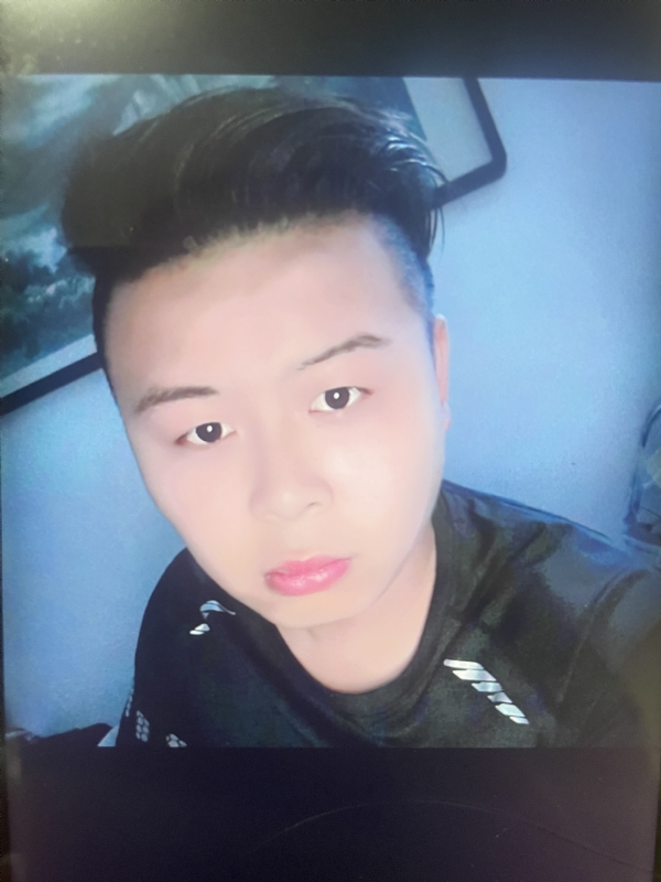 踏实森的第一张照片--镇江相亲服务中心