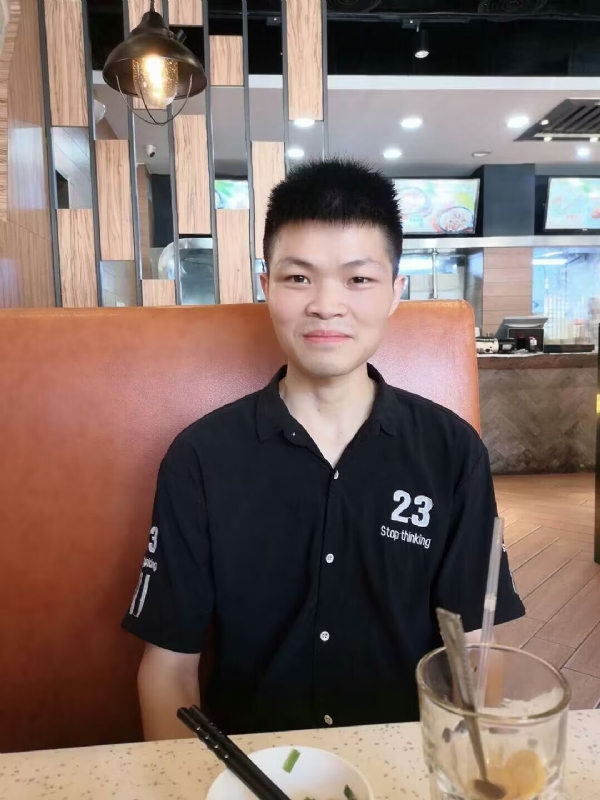 Mickey的第一张照片--镇江相亲服务中心