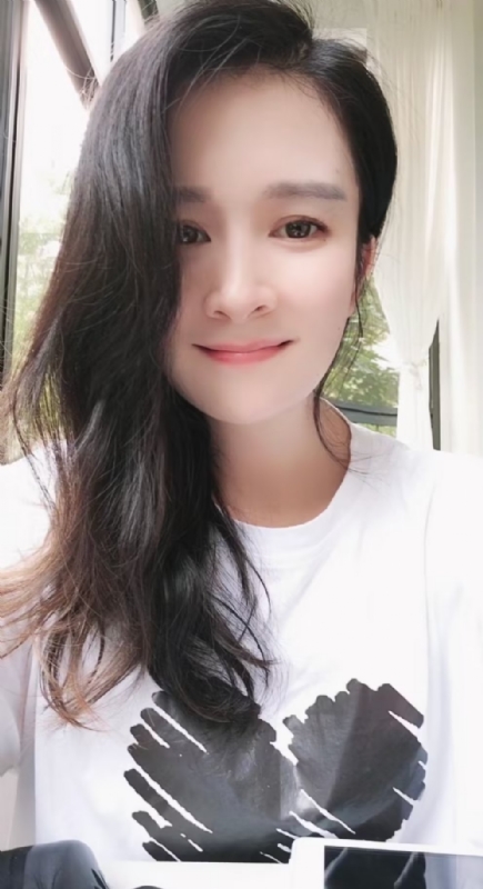晨曦的第一张照片--镇江相亲服务中心