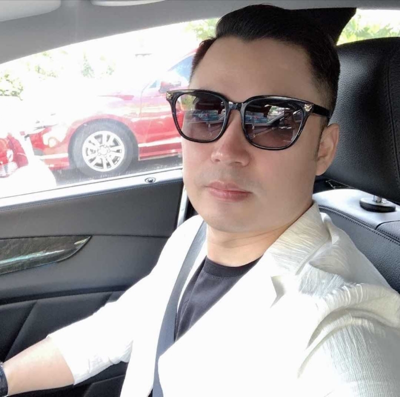 佳缘的第一张照片--镇江相亲服务中心