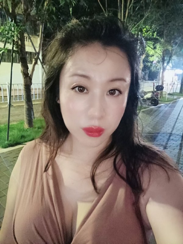 叶子青青的第二张照片--镇江相亲服务中心