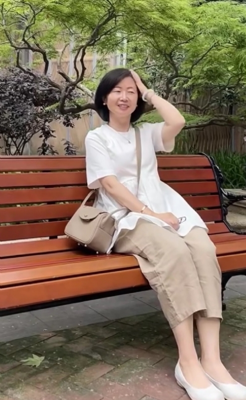 千年老母猪的第五张照片--镇江相亲服务中心