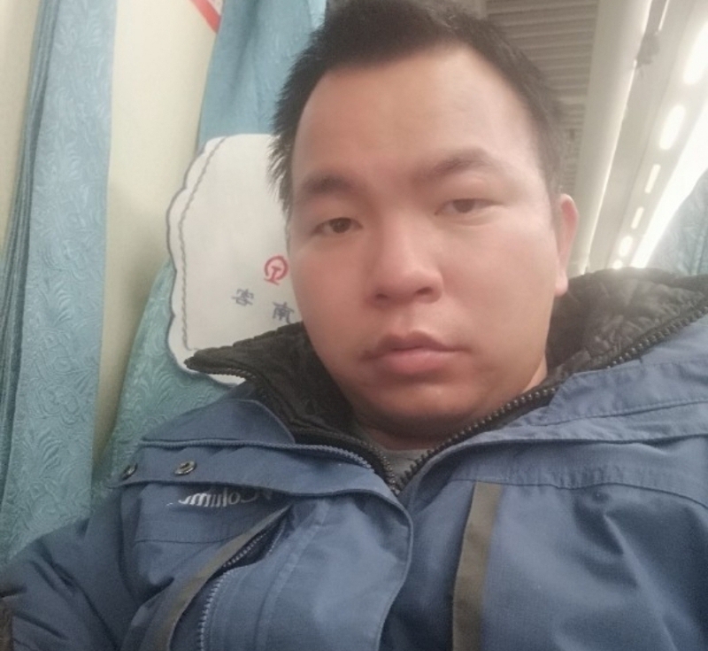 淡定的第一张照片--镇江相亲服务中心