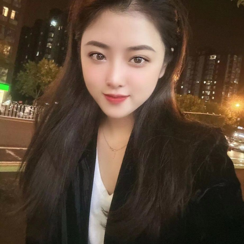 爱笑的女孩的第三张照片--镇江相亲服务中心