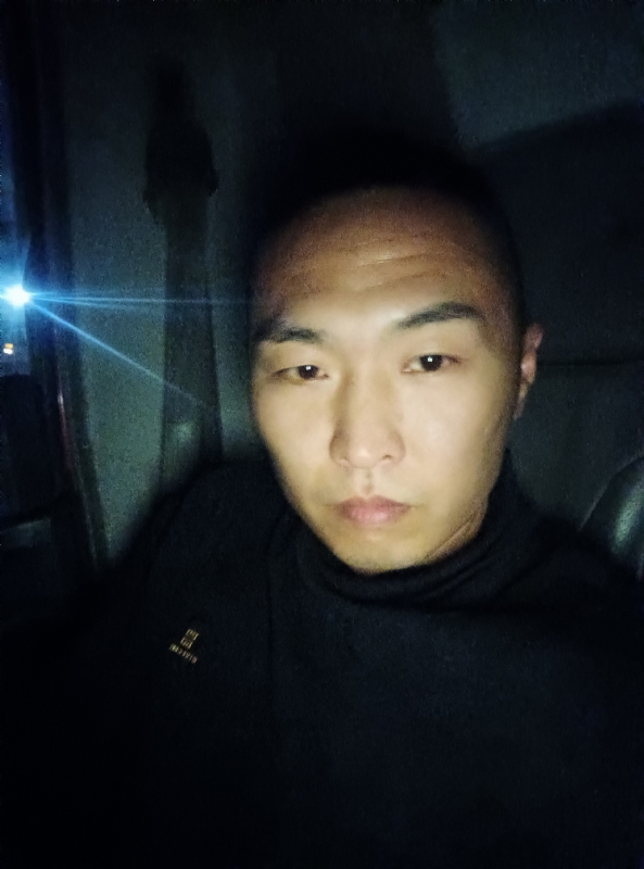 小小李的第一张照片--镇江相亲服务中心