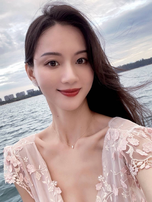 andy的第一张照片--镇江相亲服务中心