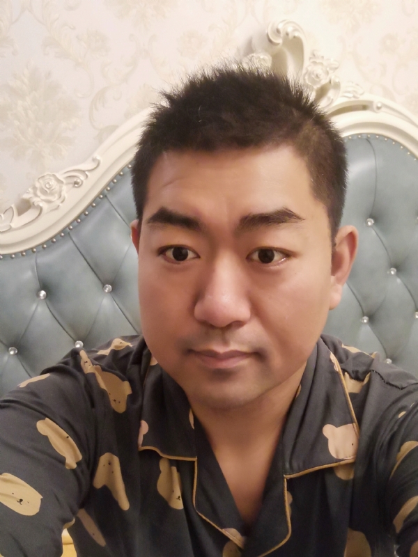曾经的第一张照片--镇江相亲服务中心