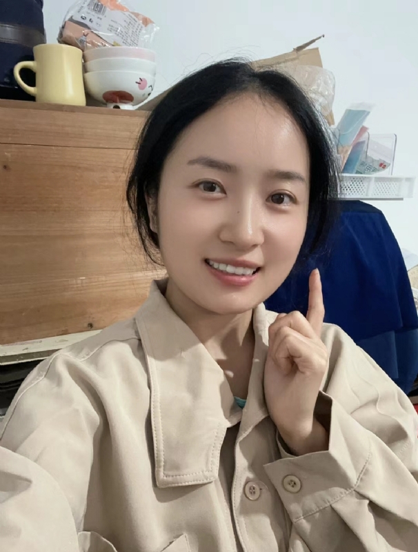 多喝热水的第一张照片--镇江相亲服务中心