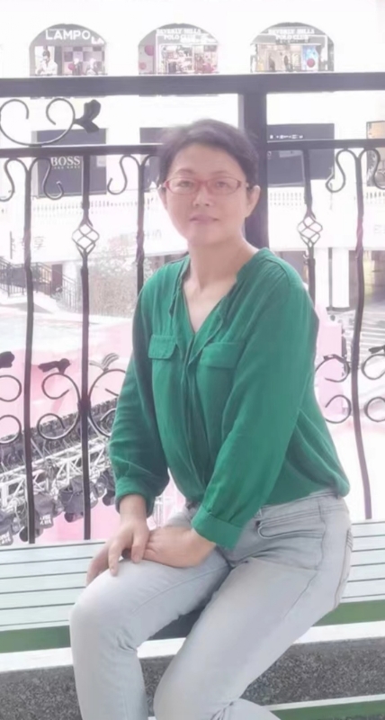 丽华的第七张照片--镇江相亲服务中心