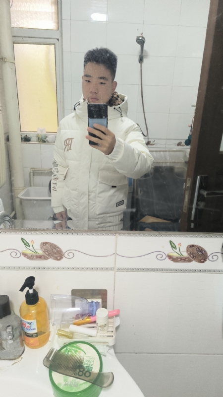 小李的第一张照片--镇江相亲服务中心