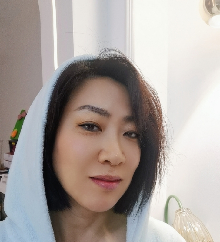 火玫瑰的第一张照片--镇江相亲服务中心