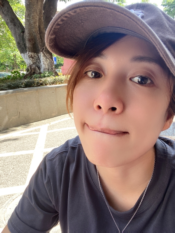 Sarah的第一张照片--镇江相亲服务中心