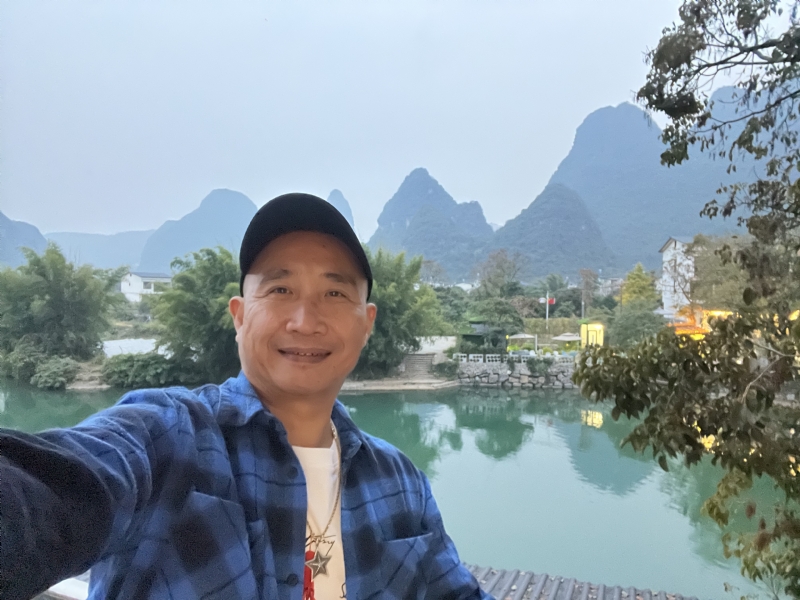 民叔叔的第一张照片--镇江相亲服务中心