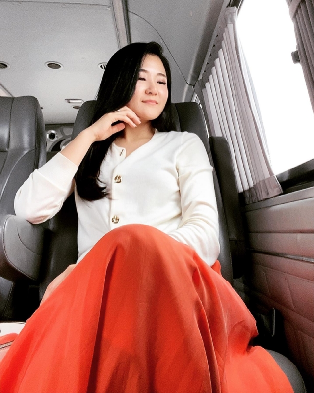 深凝久伴的第一张照片--镇江相亲服务中心