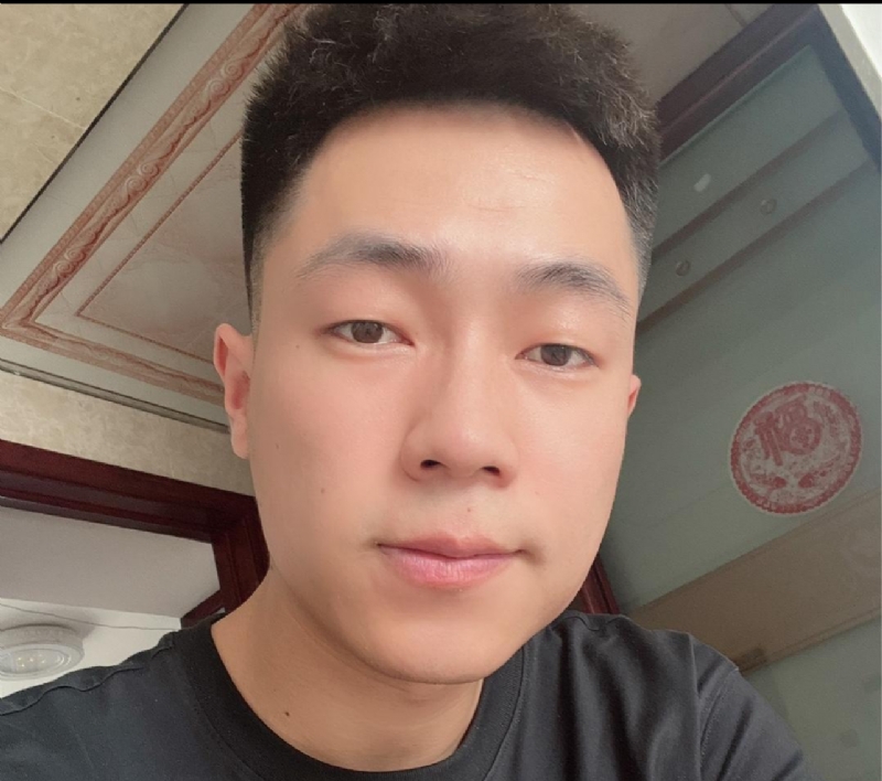 句号的第一张照片--镇江相亲服务中心