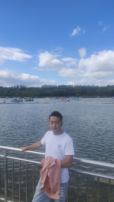 脱了壳的龟的第一张照片--镇江相亲服务中心