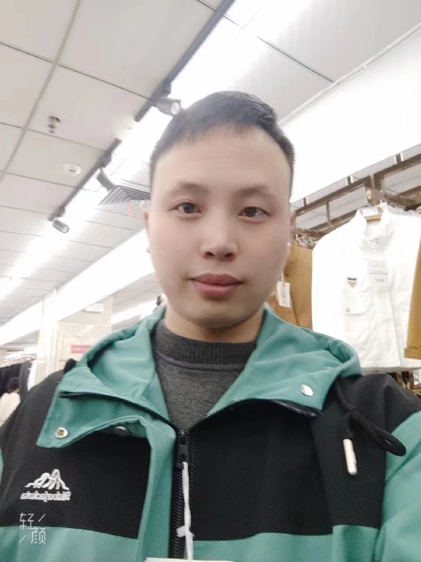 王琦的第一张照片--镇江相亲服务中心