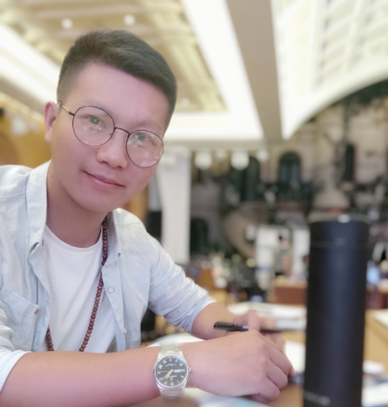 黄先生的第一张照片--镇江相亲服务中心
