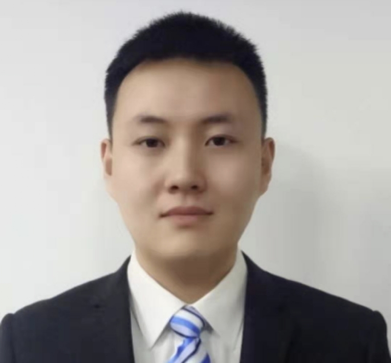英俊潇洒的第一张照片--镇江相亲服务中心