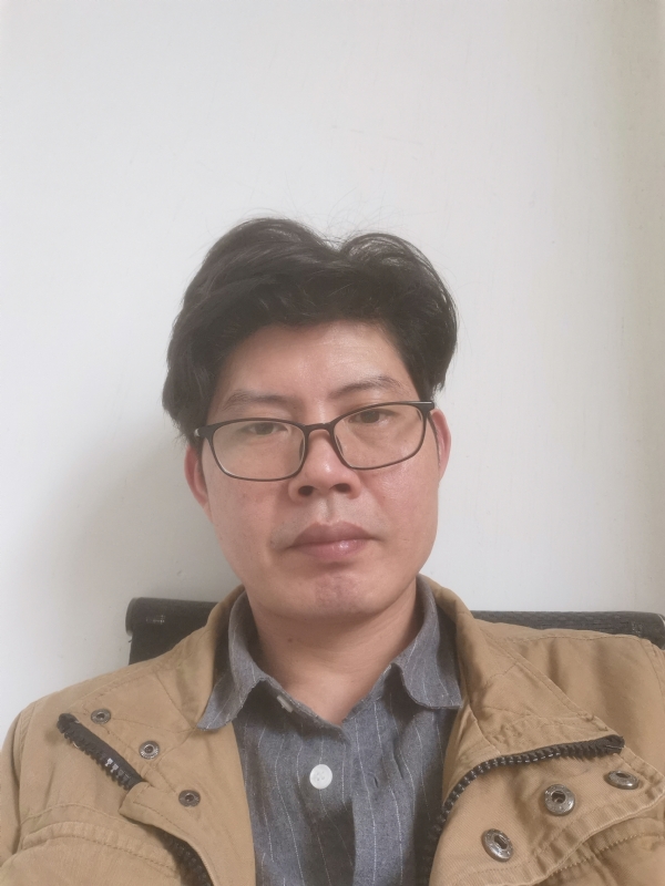 失败的人的第一张照片--镇江相亲服务中心