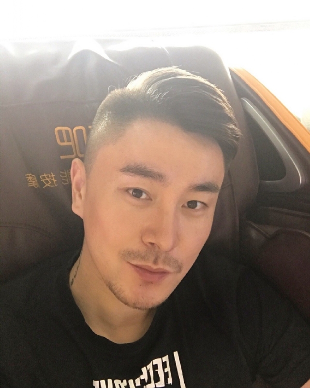 郑Sir的第二张照片--镇江相亲服务中心