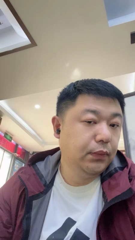 城市有爱的第一张照片--镇江相亲服务中心