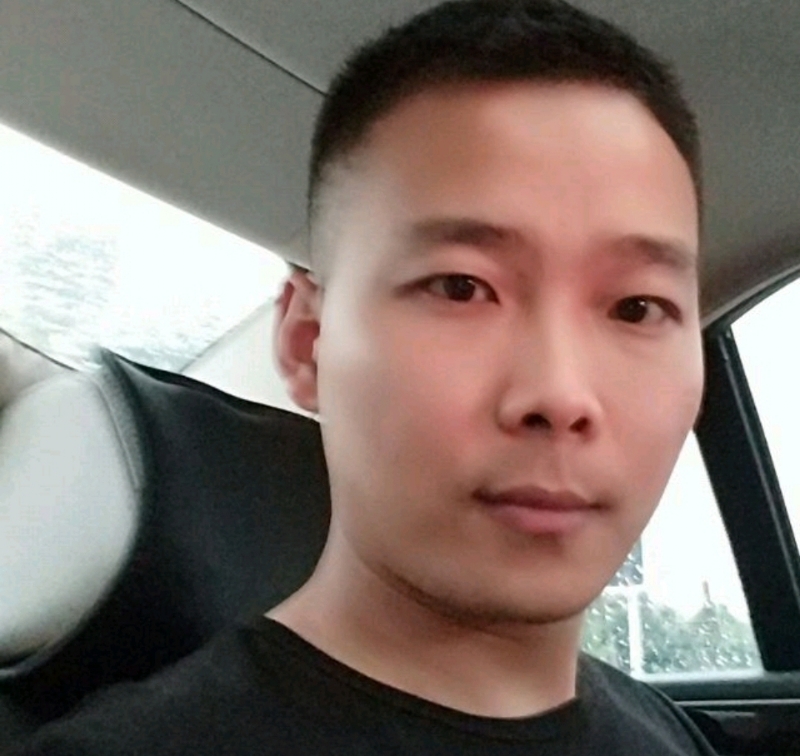 李先生的第二张照片--镇江相亲服务中心