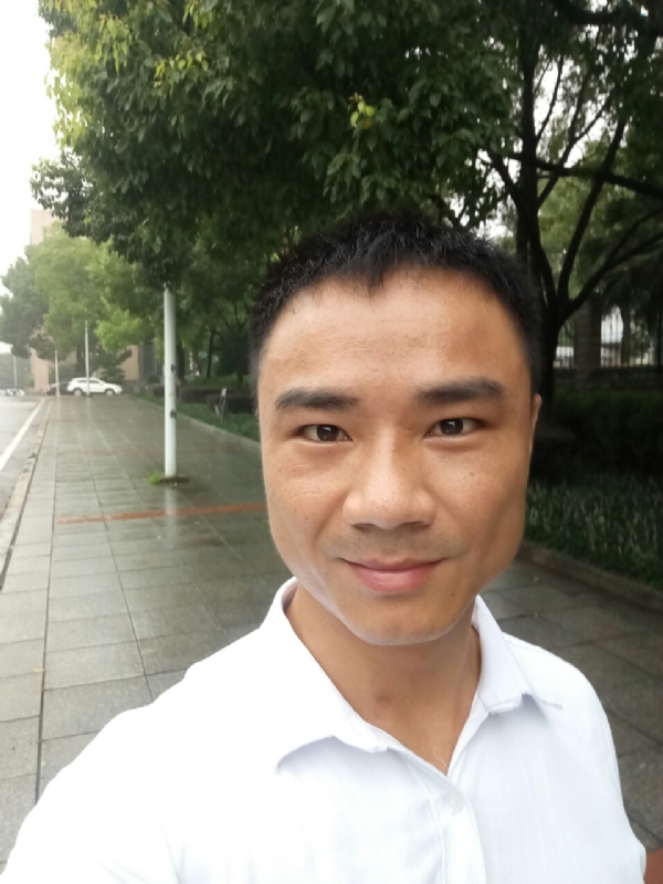 水木年华的第二张照片--镇江相亲服务中心
