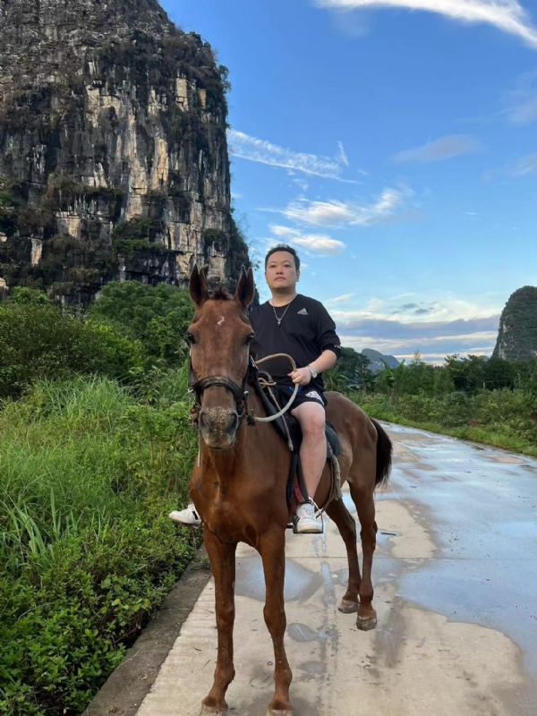 千度D雄的第七张照片--镇江相亲服务中心
