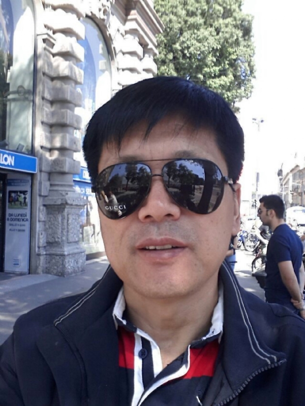 春风的第一张照片--镇江相亲服务中心