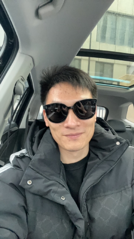 男孩的第一张照片--镇江相亲服务中心
