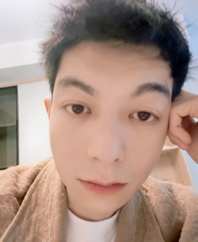 慕白的第一张照片--镇江相亲服务中心