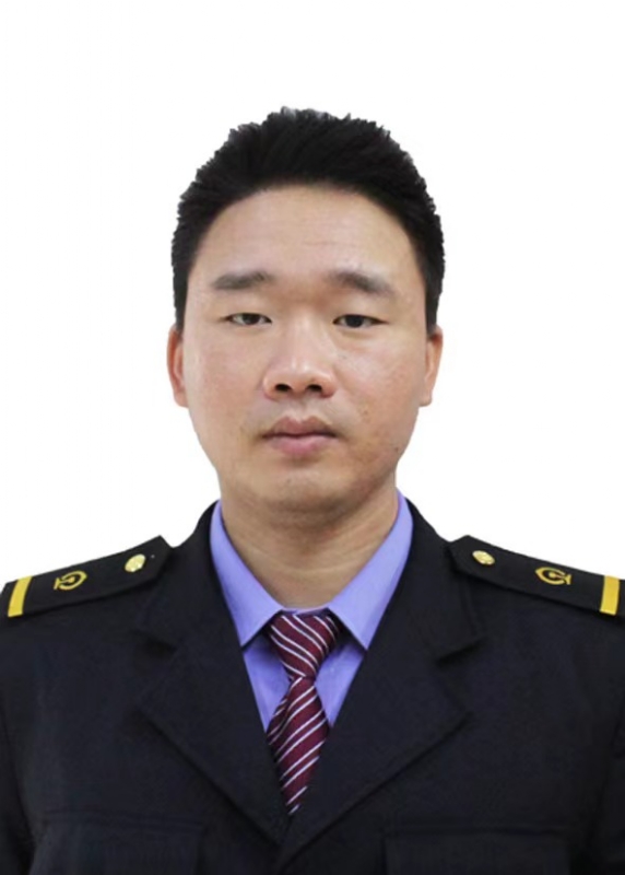 平淡是真的第一张照片--镇江相亲服务中心