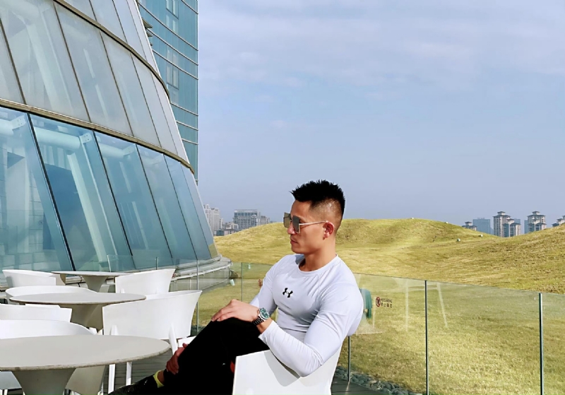 保家卫国的第一张照片--镇江相亲服务中心
