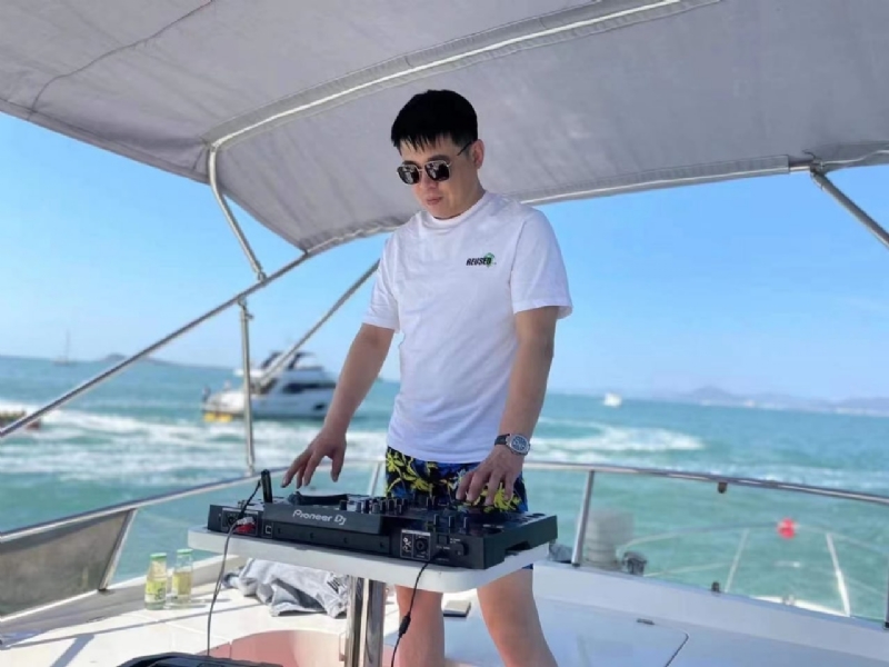 魔盒的第一张照片--镇江相亲服务中心