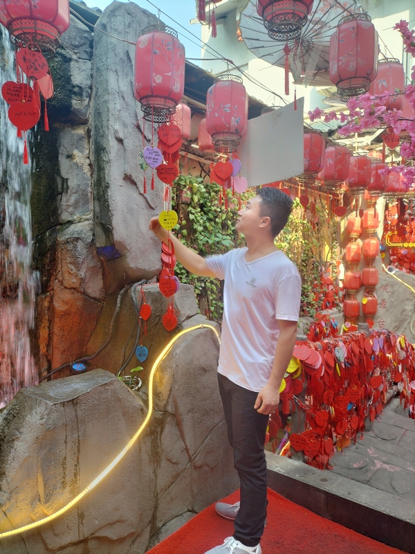 时间不语的第二张照片--镇江相亲服务中心