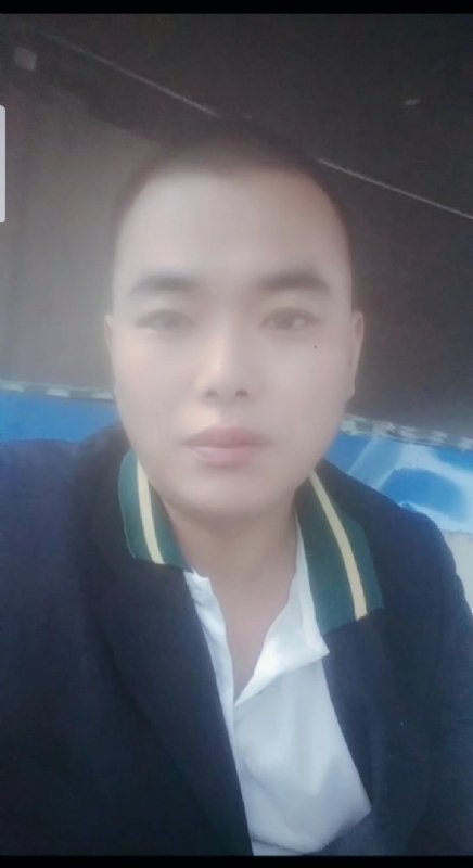 阳光男孩的第一张照片--镇江相亲服务中心
