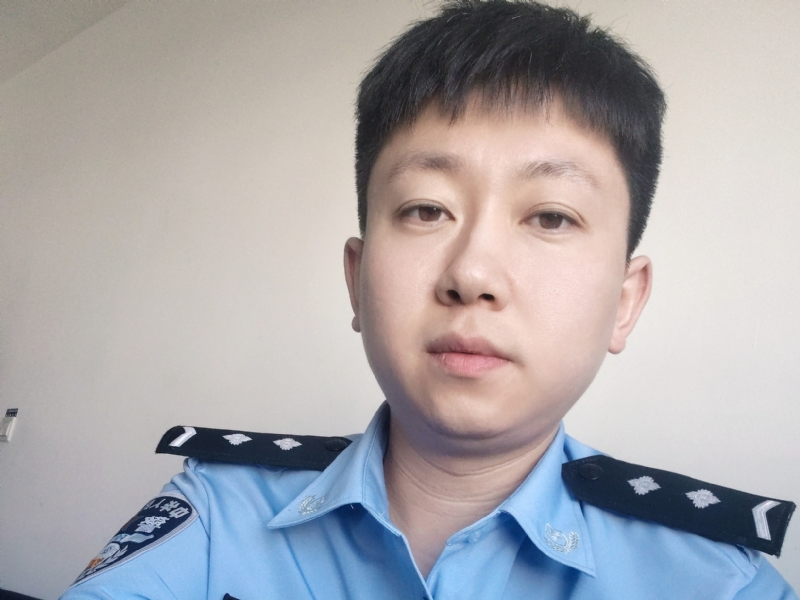 峻仔的第一张照片--镇江相亲服务中心