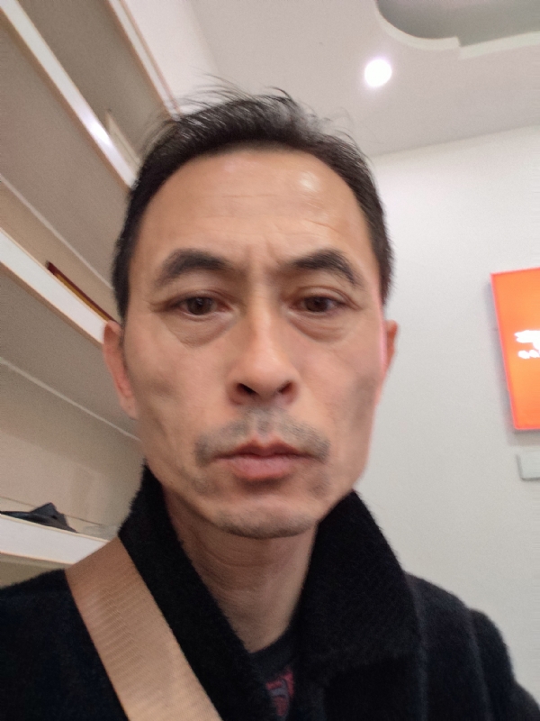 清晨阳光的第一张照片--镇江相亲服务中心