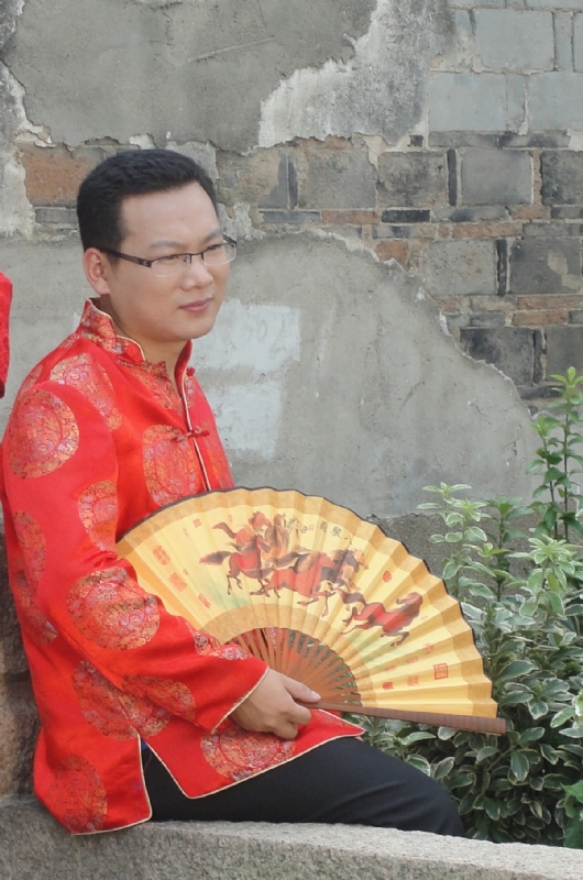 与世为缘的第三张照片--镇江相亲服务中心
