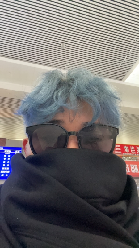 平行线的第一张照片--镇江相亲服务中心