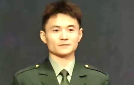 两年又三年的第一张照片--镇江相亲服务中心