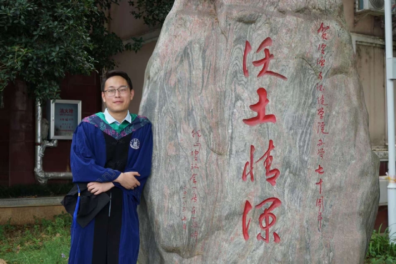 落寂星辰的第四张照片--镇江相亲服务中心