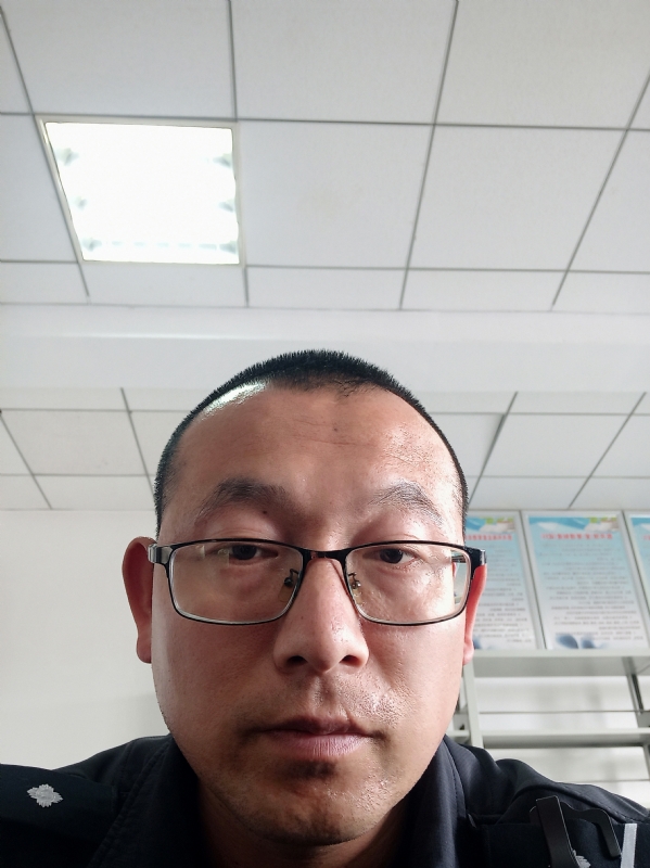 布鲁斯贺的第三张照片--镇江相亲服务中心