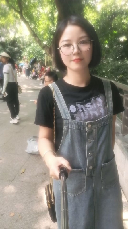 如燕的第一张照片--镇江相亲服务中心