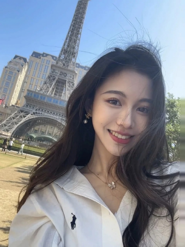 Anna的第一张照片--镇江相亲服务中心