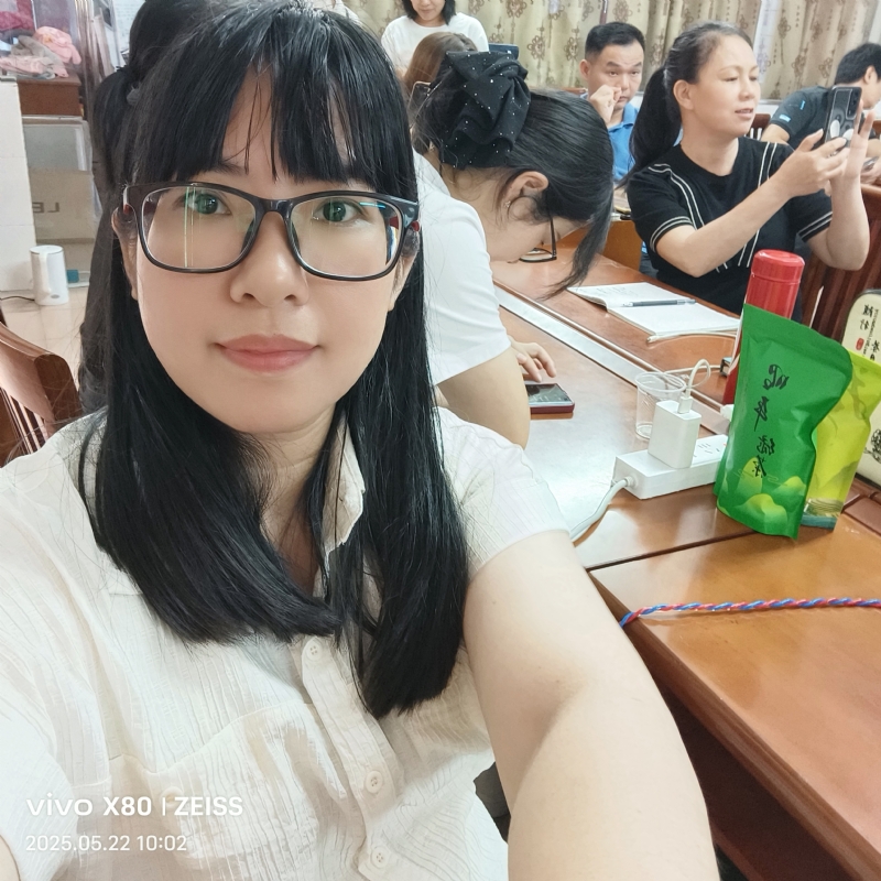雯城慧敏的第一张照片--镇江相亲服务中心