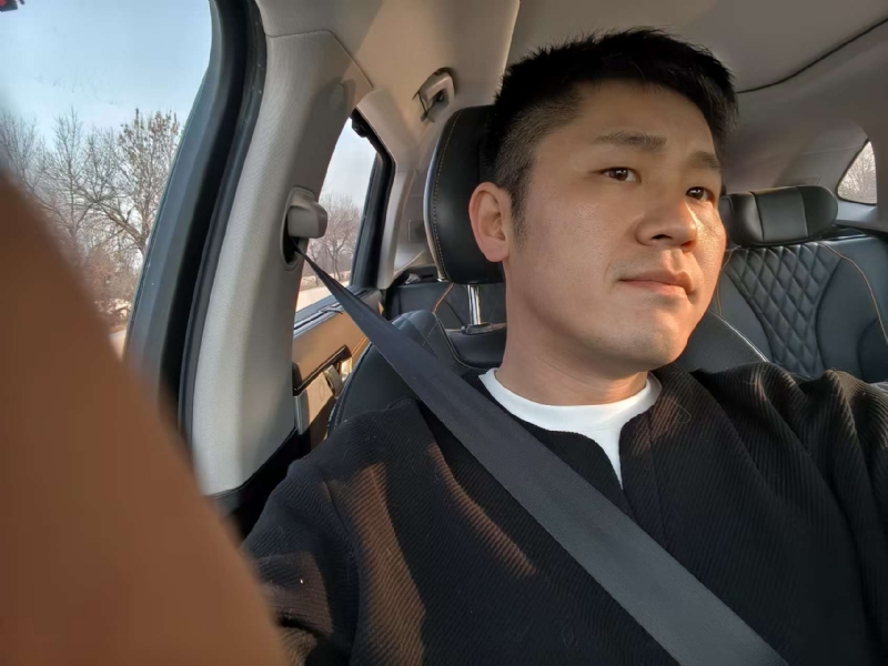 超哥的第一张照片--镇江相亲服务中心